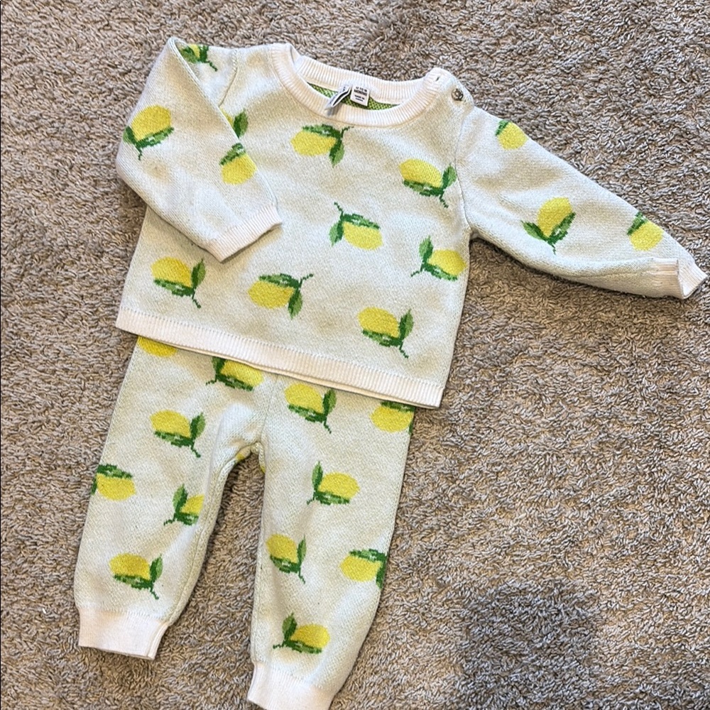 Janie and Jack White and Yellow Pajama Sets with Lemon Print